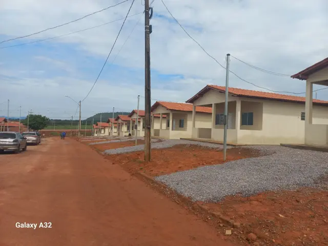 Casas entregues prontas para morar