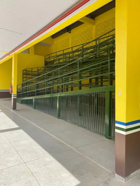 Fachada da feira